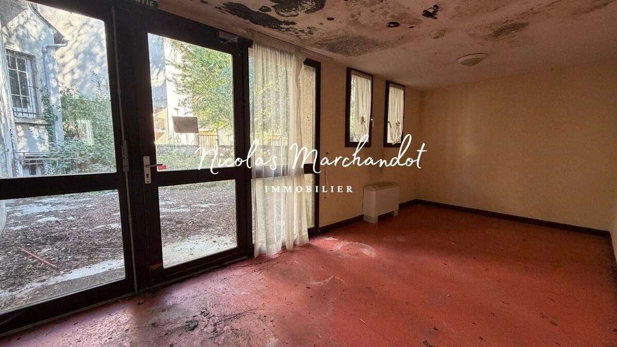Appartement 146 m² à Rodez  - photo 8