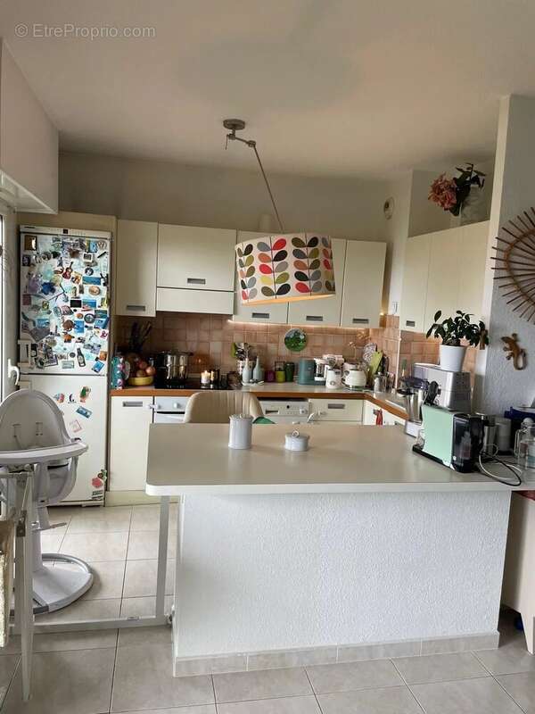 Appartement à SAINT-LAURENT-DU-VAR