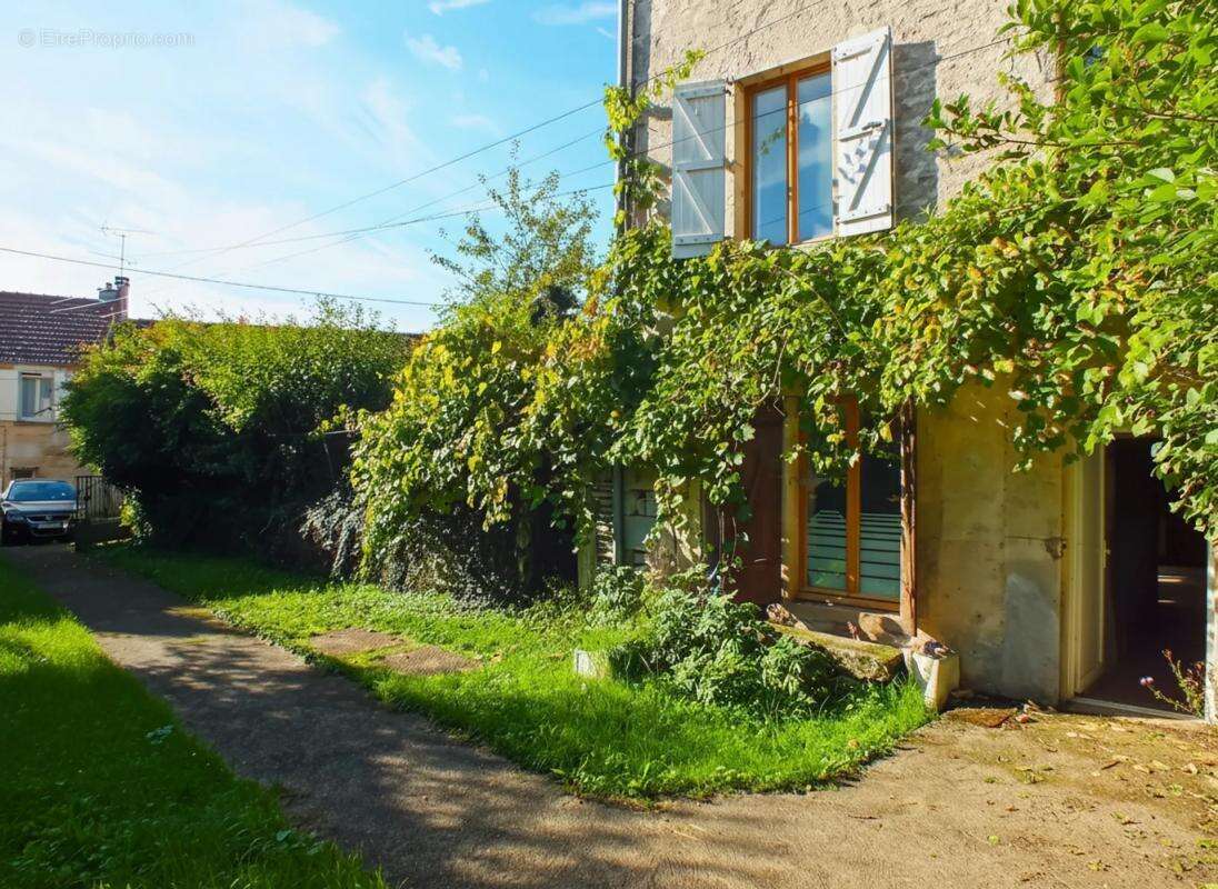 Maison à ASNIERES-EN-MONTAGNE