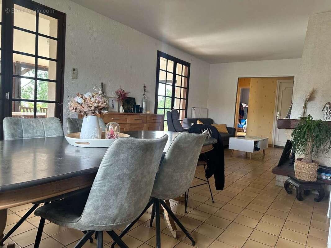 Maison à CHEMILLE