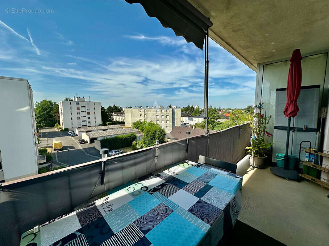Appartement 3 pièces à vendre à Saint-Jean-de-Braye, 2 chambres, balcon, parking et cave - photo 6