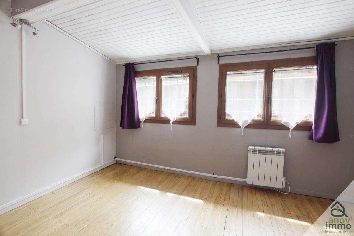 Appartement à REALLON