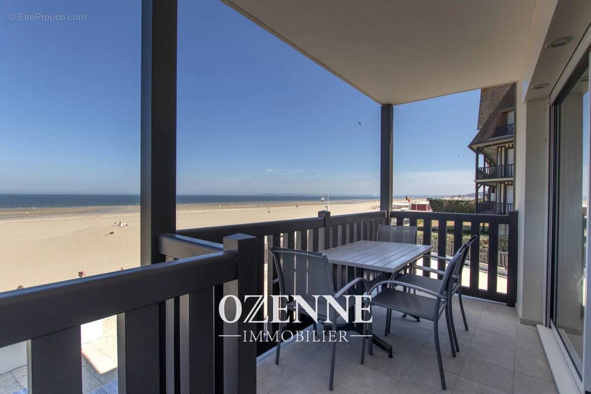 Appartement à BENERVILLE-SUR-MER