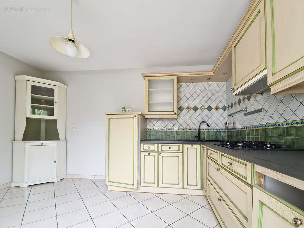 Maison à VILLENAVE-D'ORNON