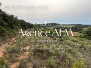 Terrain à SAINT-CHINIAN