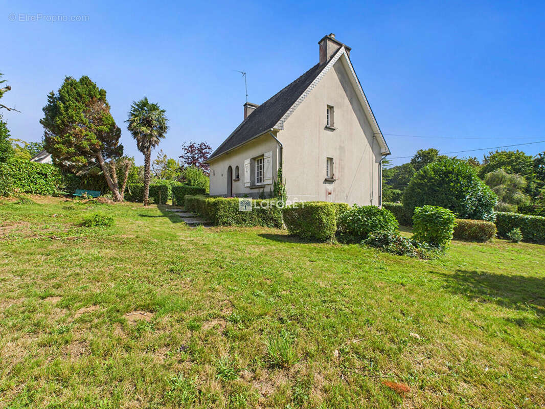 Maison Chateaulin 5 pièce(s) 106 m2 - photo 3