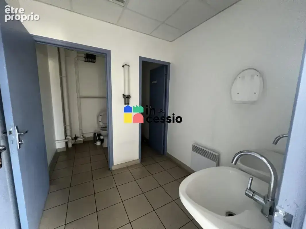 À VENDRE – Plateau de bureaux lumineux – 406 m² env. – Z - photo 21