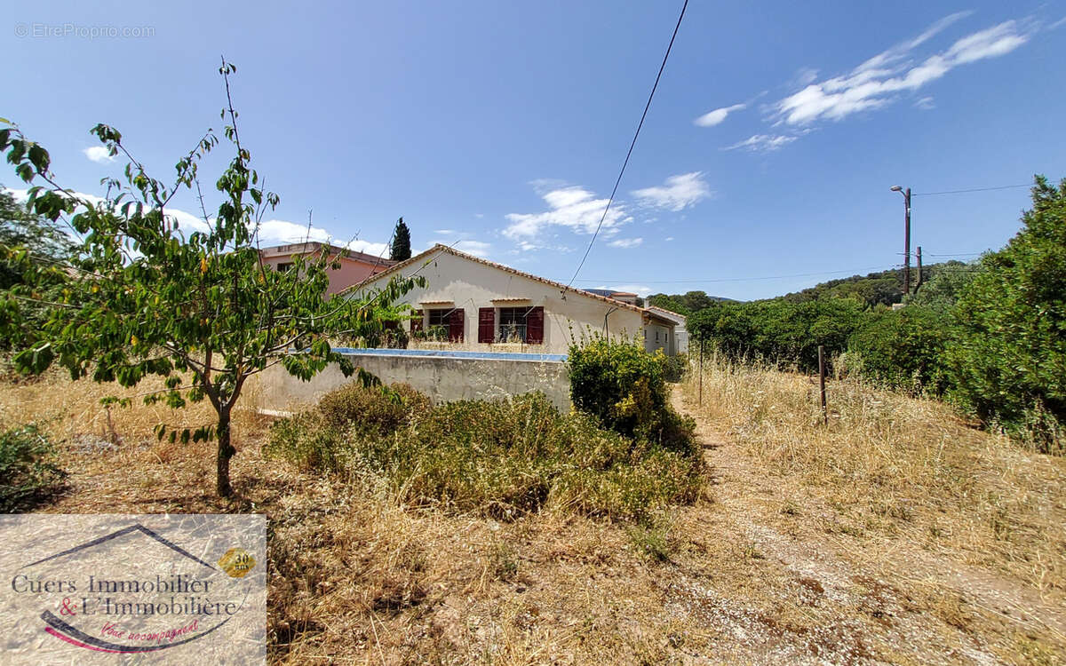 Maison à CUERS