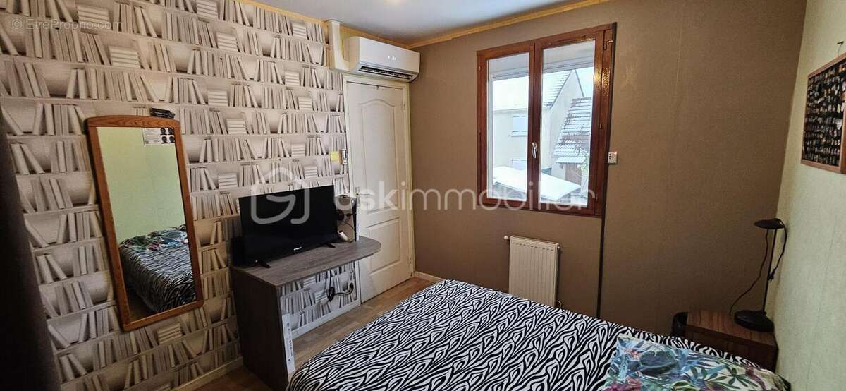 Maison à LA QUEUE-EN-BRIE