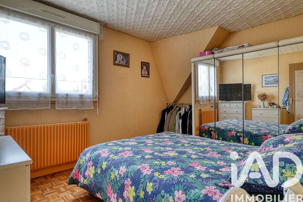 Photo 8 - Maison à CORMEILLES-EN-PARISIS