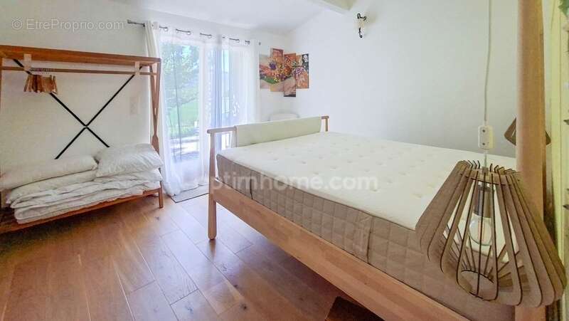 A vendre Authentique propriété de caractère avec gîte indépendant à Mallemoisson (04) - photo 18