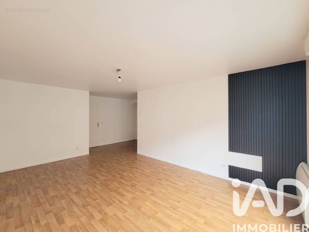 Photo 1 - Appartement à CHOISY-LE-ROI