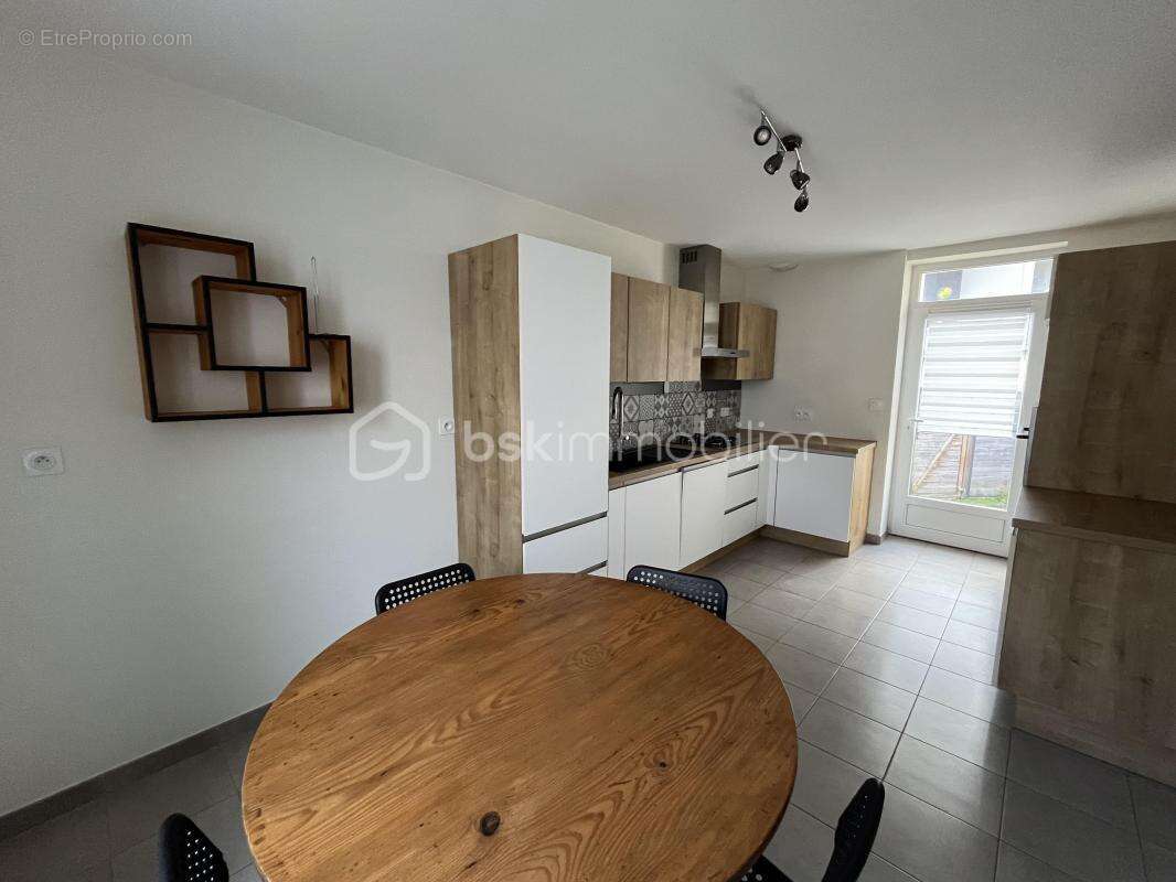 Maison centre ville, 3 chambres, parking - photo 2