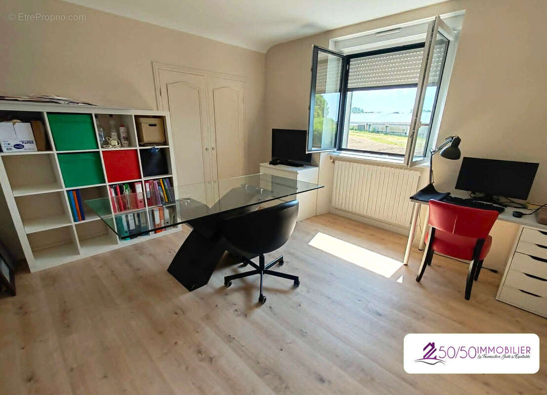 Maison 158 m² à Cleder  - photo 6