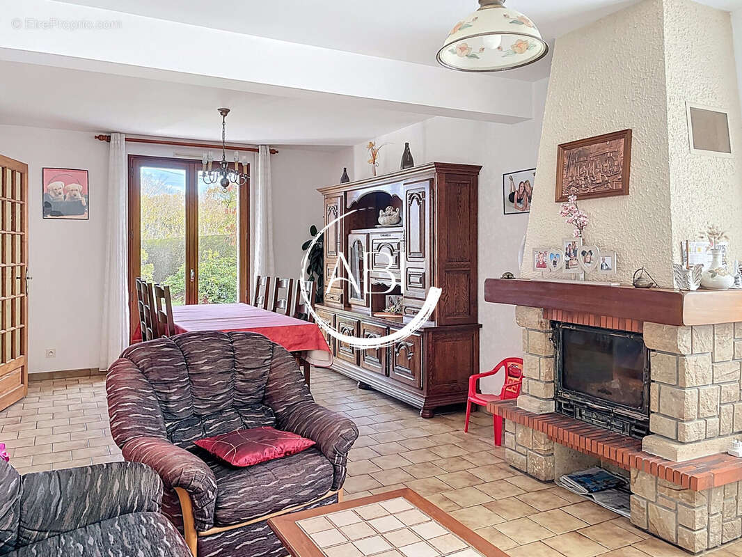 Maison à BEAULANDAIS