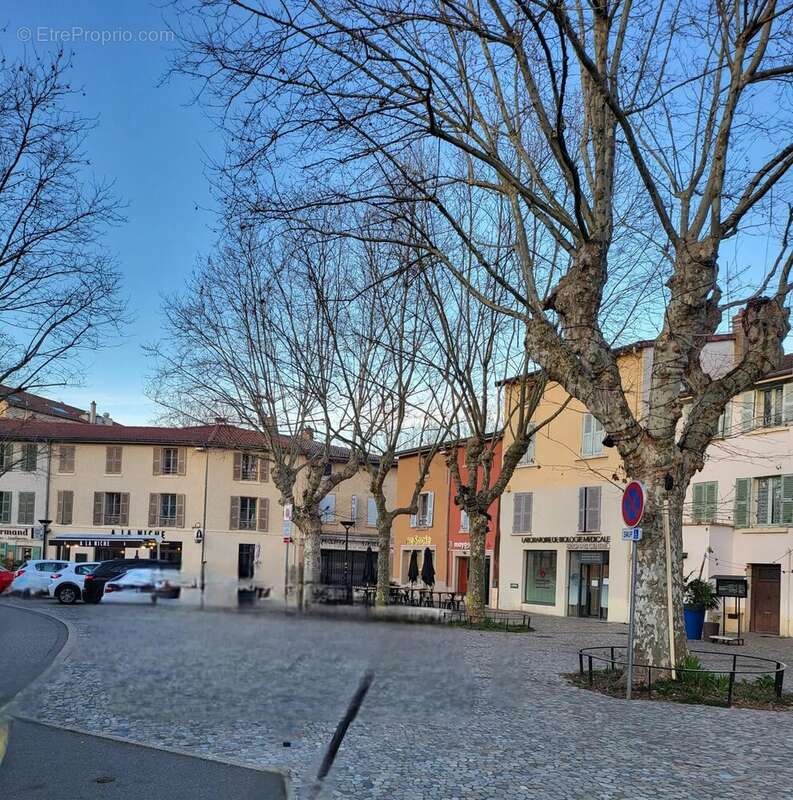 Commerce à BRIGNAIS