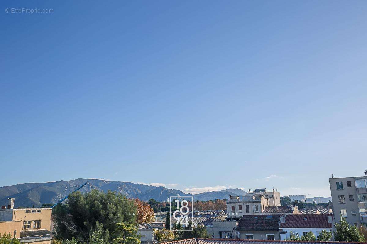 Appartement à MARSEILLE-5E