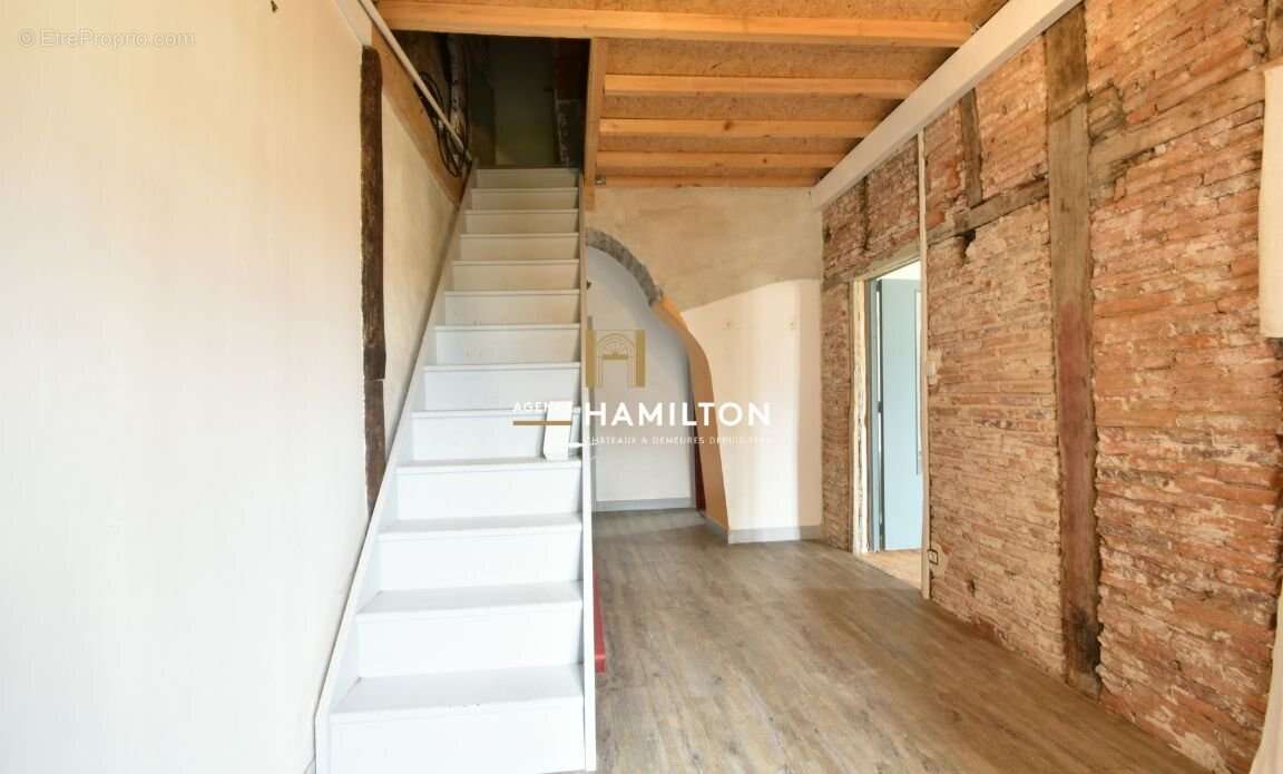 Maison à CORDES-SUR-CIEL