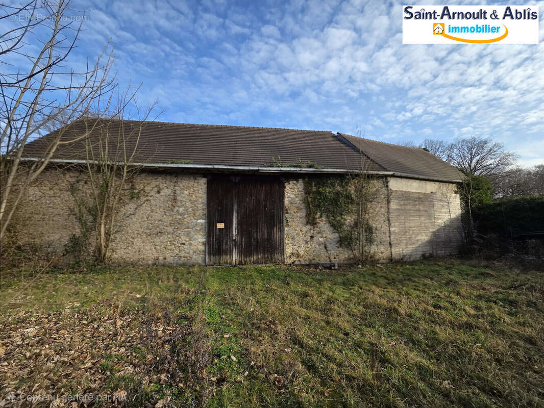 Maison à SAINT-ARNOULT-EN-YVELINES