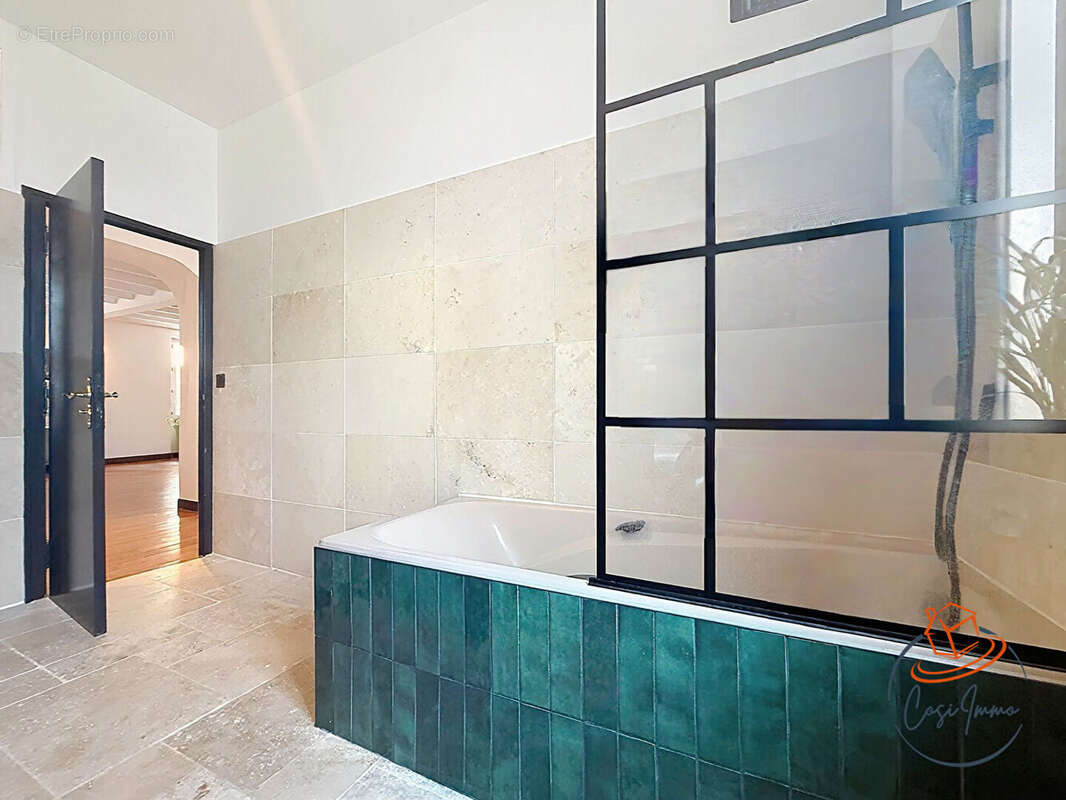 Appartement à BELLEGARDE-SUR-VALSERINE