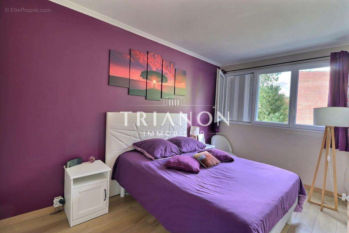 Appartement à VERNEUIL-SUR-SEINE