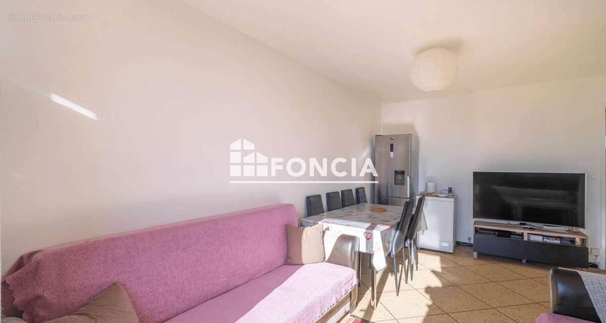Appartement à MARSEILLE-9E
