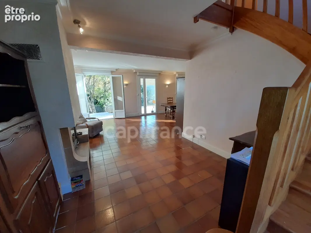 Maison à vendre sur sous-sol total - secteur Plogonnec - Surface habitable 134 m2 - 6 pièces- 4 chambres - 1 bureau- véranda- ja - photo 11
