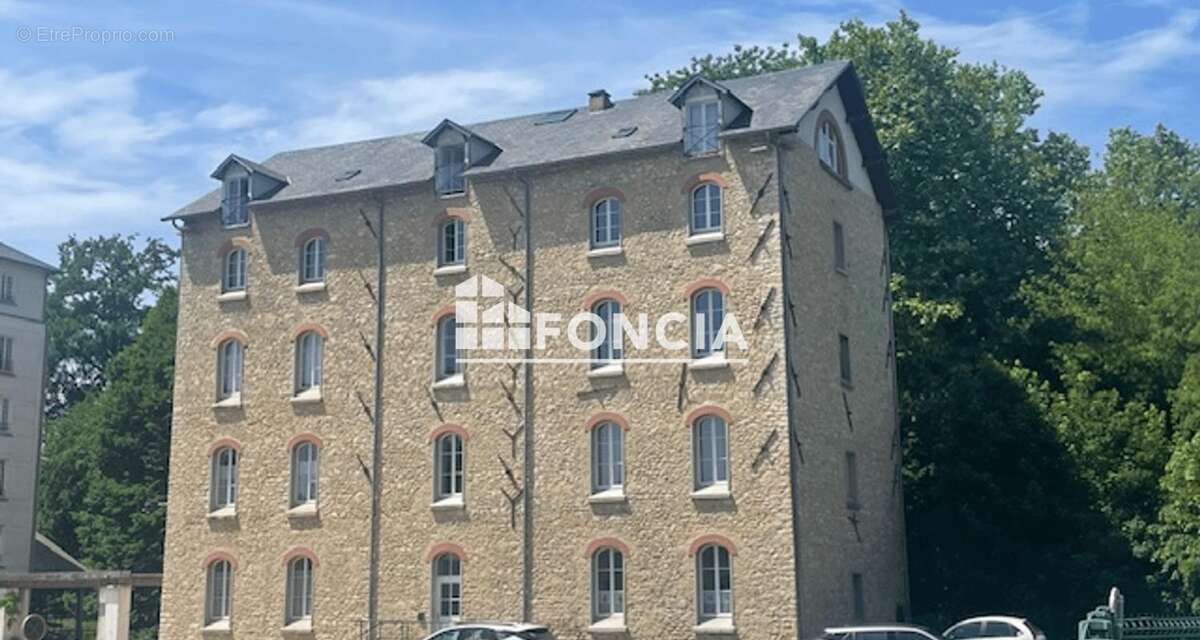 Appartement à MORIGNY-CHAMPIGNY