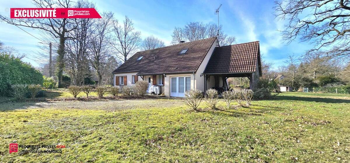 Maison à EGREVILLE