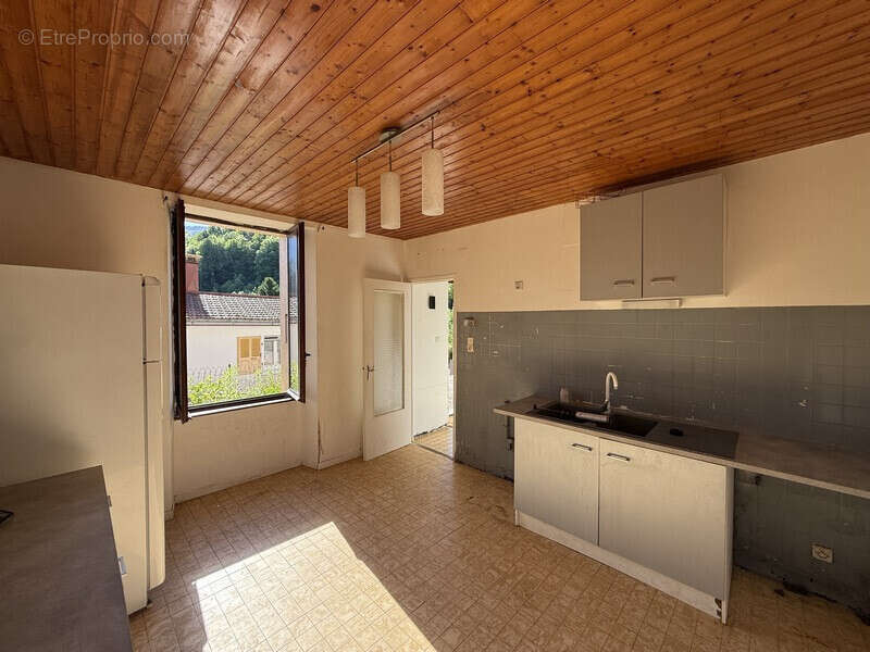 Appartement à SAINT-CLAUDE