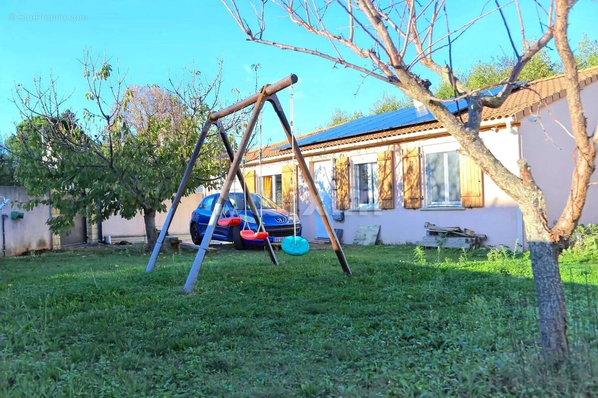 Maison à SAINT-MARCEL-LES-VALENCE