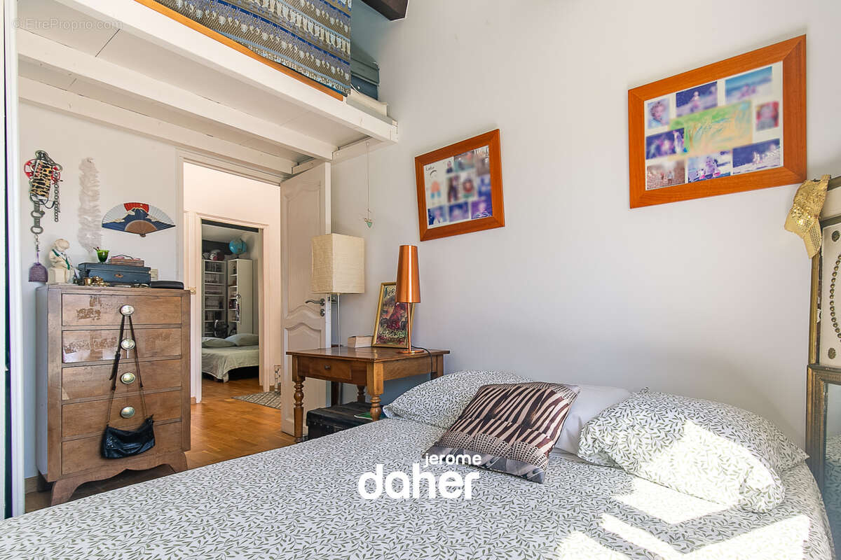 Maison à MARSEILLE-6E