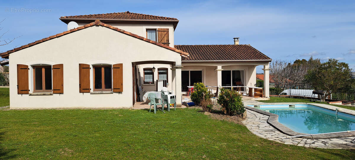 Maison à MONTGISCARD