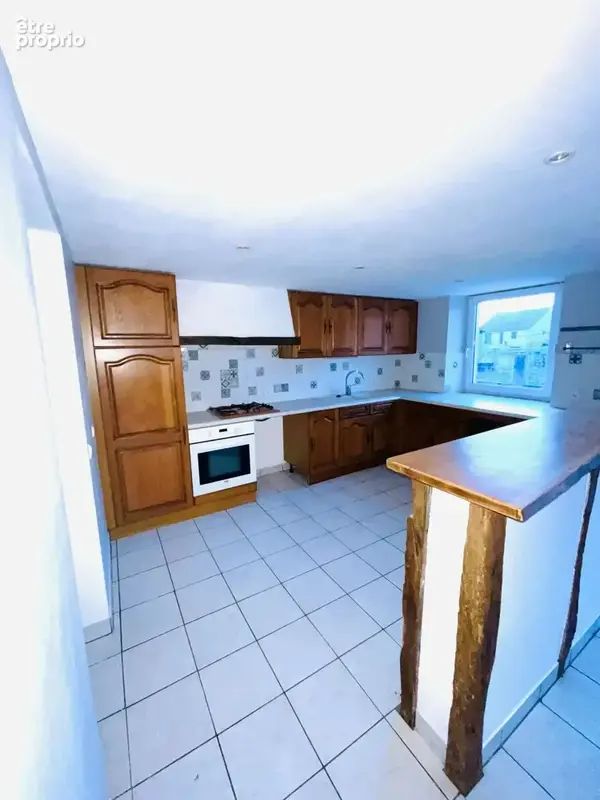Maison de village en pierre - 5 chambres - photo 3