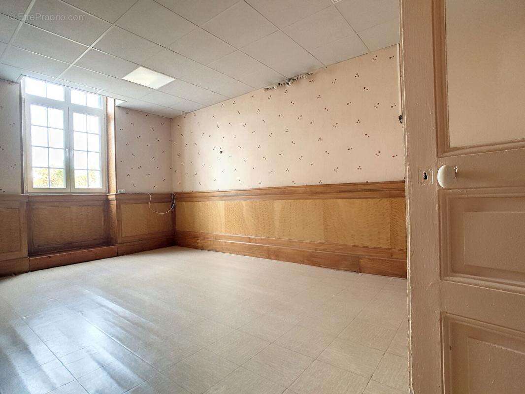 Maison à LUXEUIL-LES-BAINS