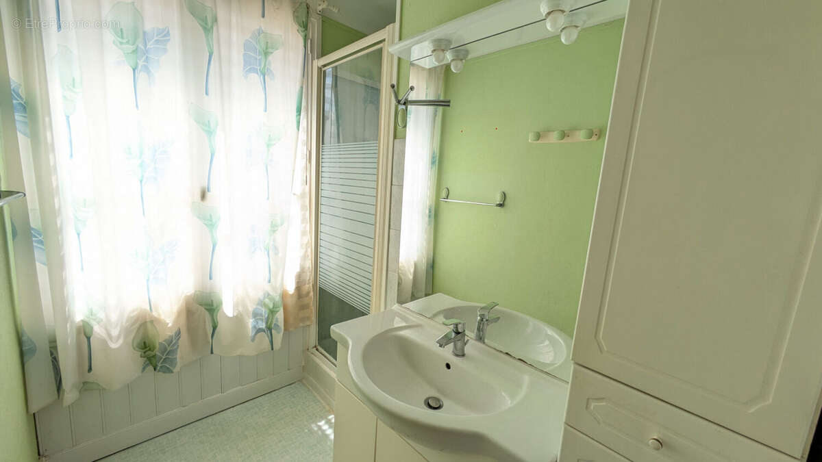 Maison à TOURLAVILLE