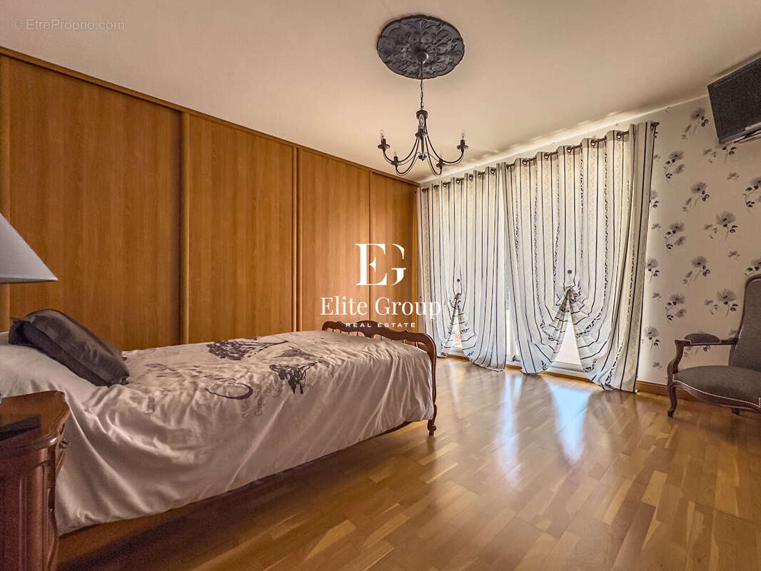 Maison à LA ROCHELLE