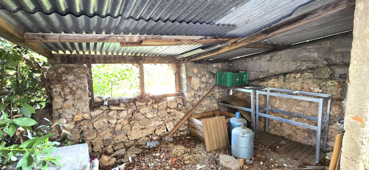 Maison de village T4 avec terrain de 300 m2 - photo 10