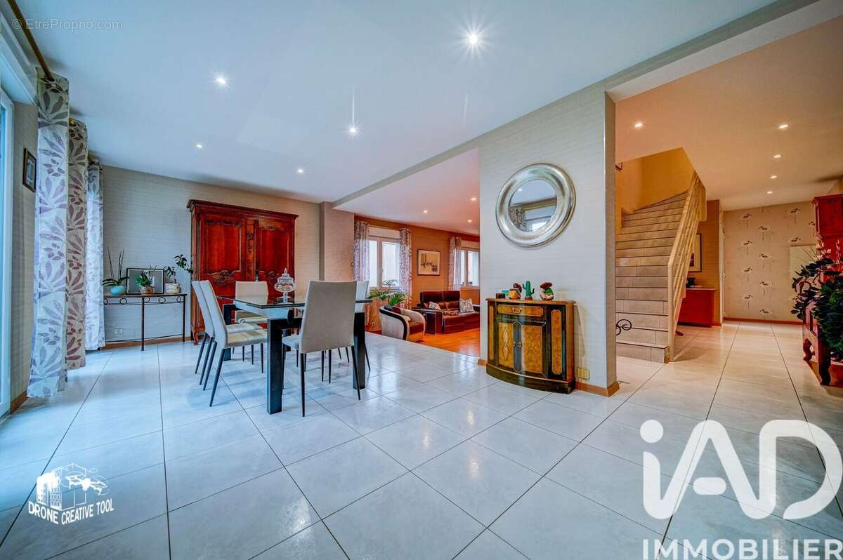 Photo 6 - Maison à MARLY