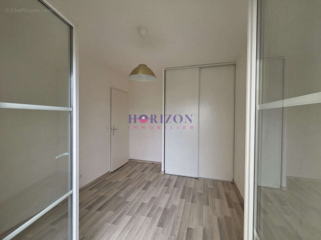 Appartement à PUISEUX-EN-FRANCE