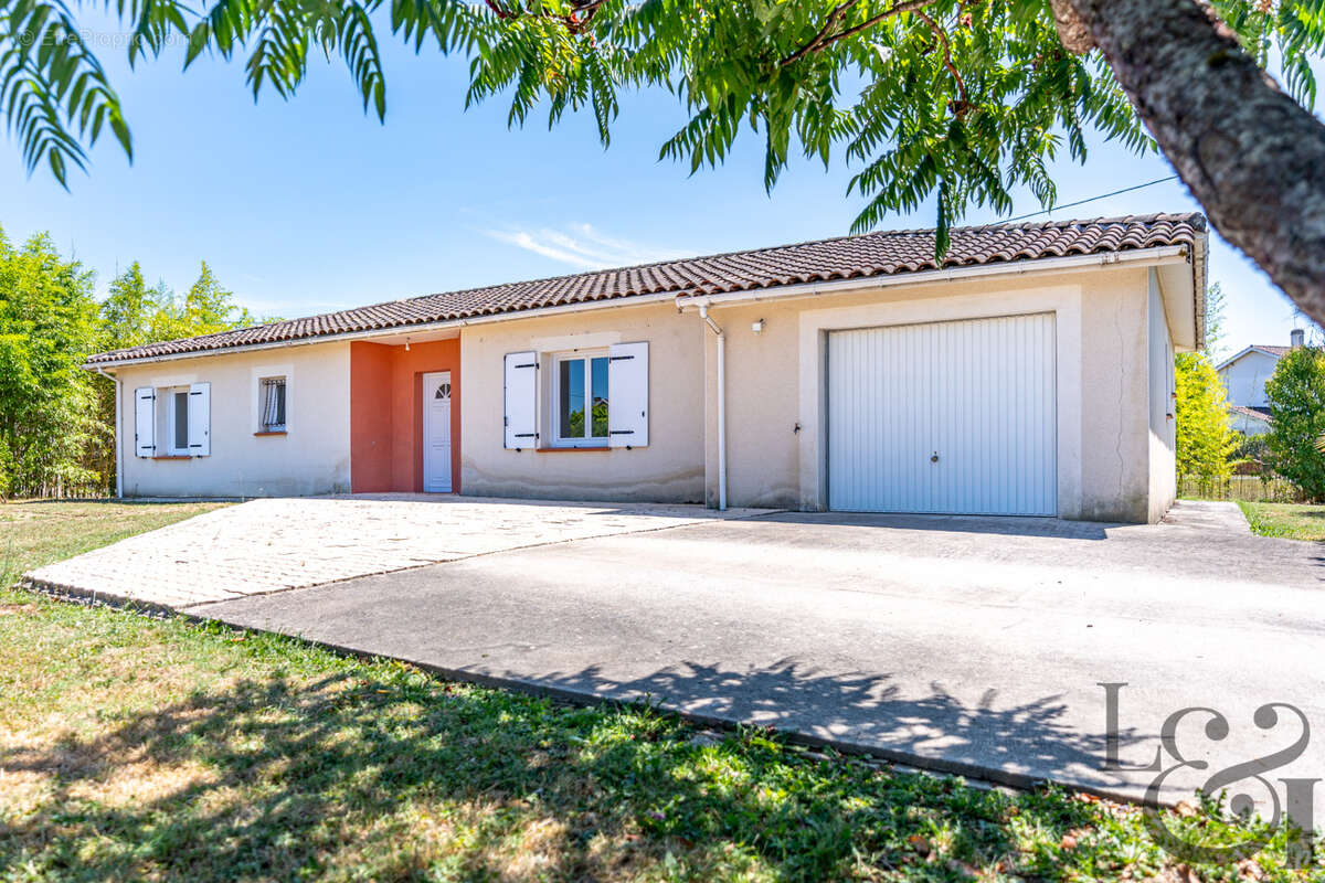 Maison plain-pied 3 chambres à Sainte-Livrade-sur-Lot - photo 3