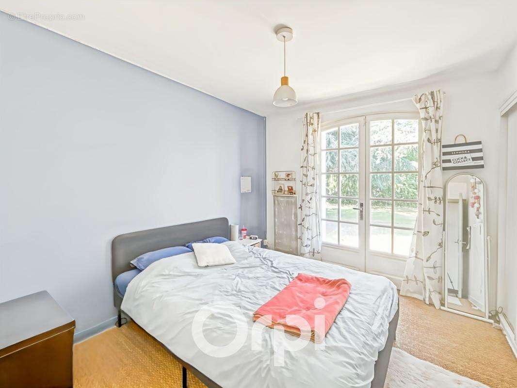 Maison à BELLEVILLE-SUR-VIE