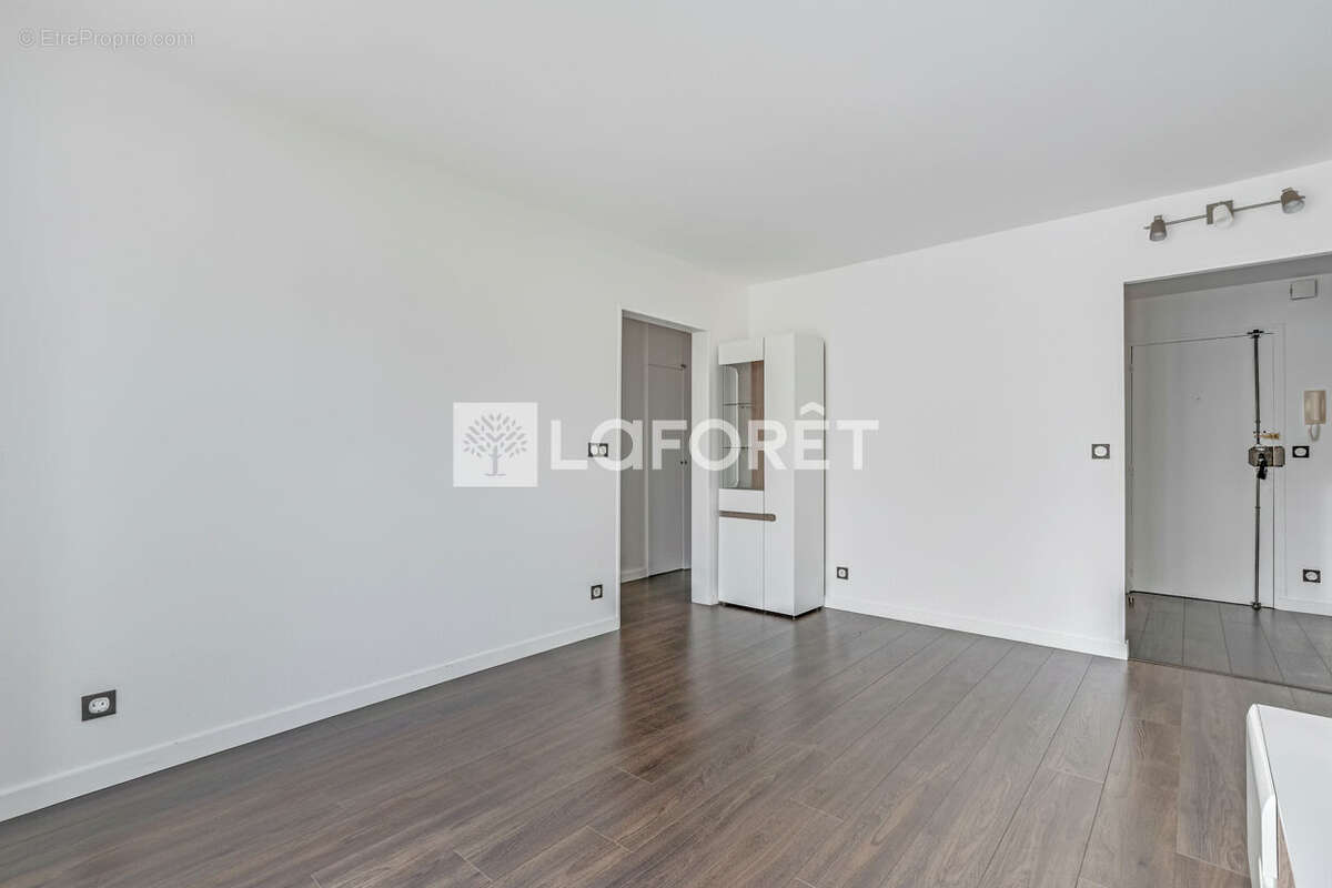 Appartement à PARIS-12E