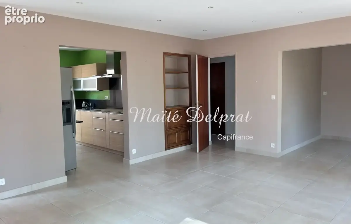 BÉDARRIDES – Maison à vendre 135 m² - piscine - 2 500 m² de terrain – 2 logements - photo 5