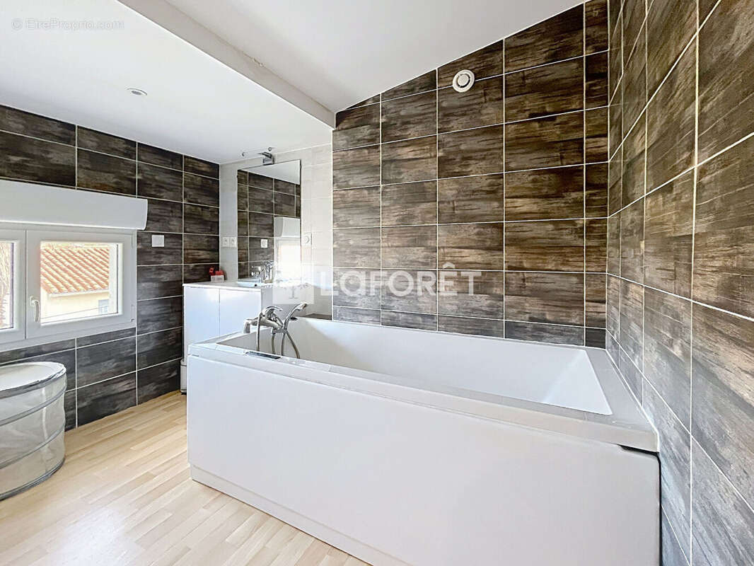Maison Perpignan 6 pièces 150 m2 - photo 10