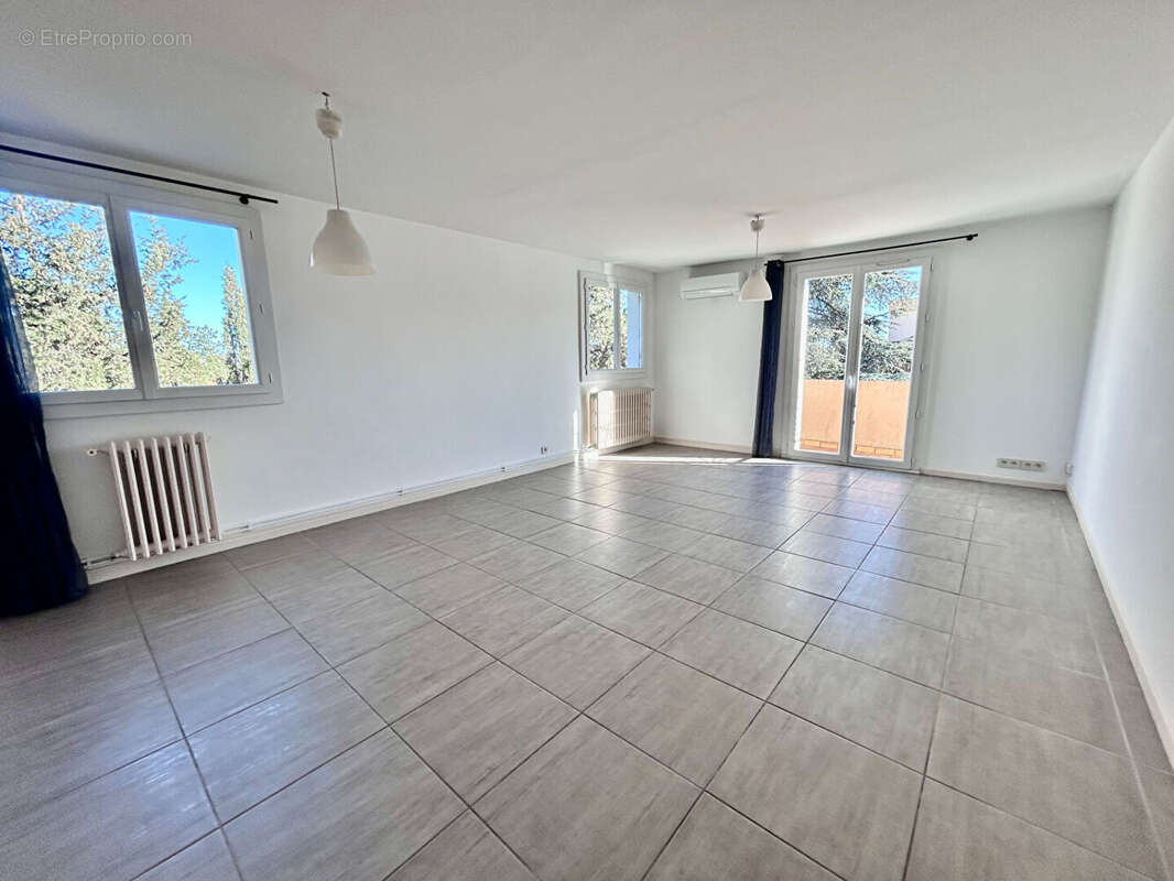 Appartement Montpellier  Parc Montcalm -T4  93 m2 - photo 2
