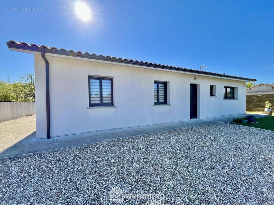 Maison à SAINT-DENIS-DE-PILE
