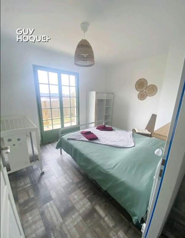 Maison de plain-pied avec piscine, jacuzzi et vue exceptionnelle sur le Lac des Settons - photo 10