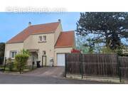 Maison à LA CHAPELLE-EN-SERVAL