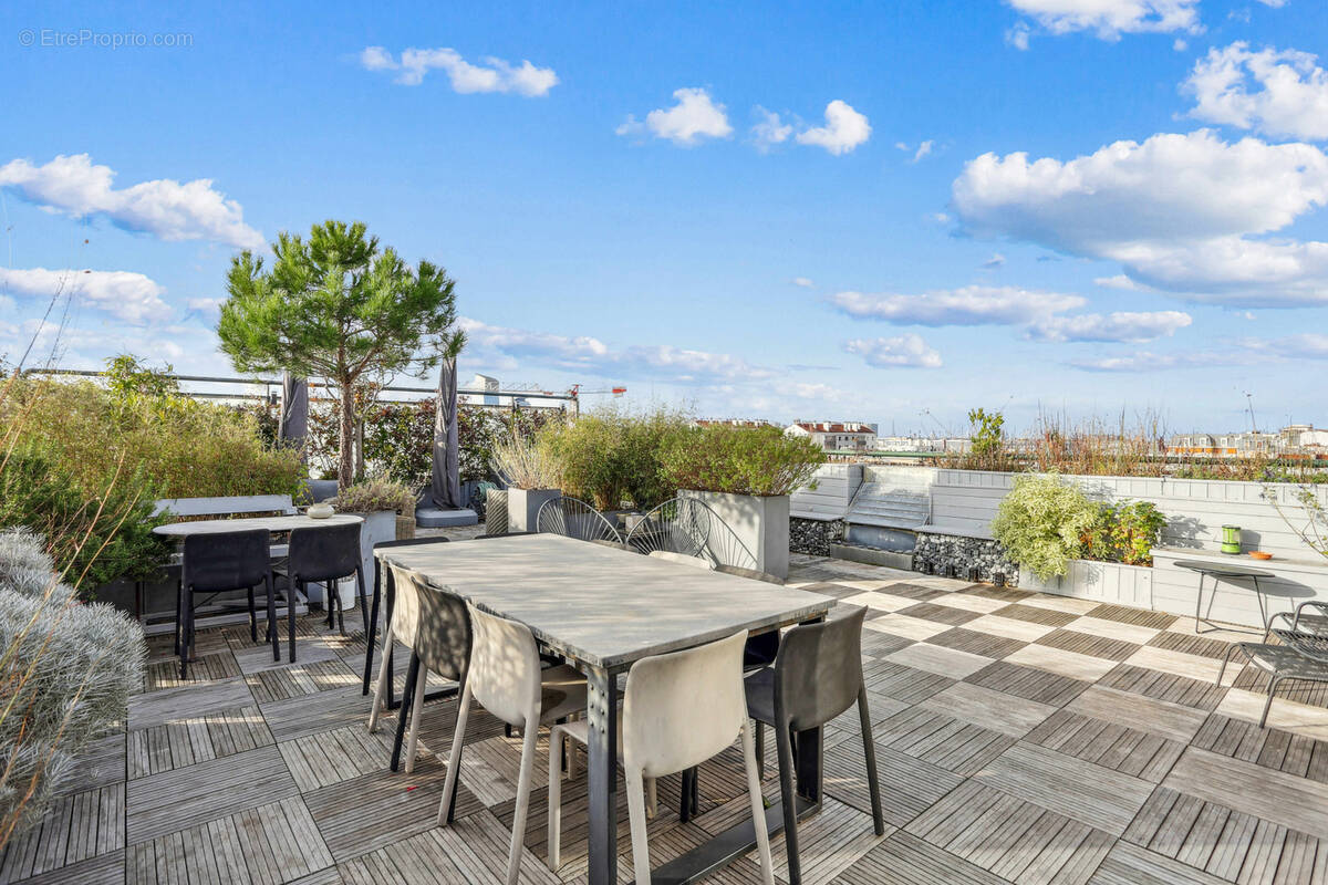 Appartement à PARIS-12E